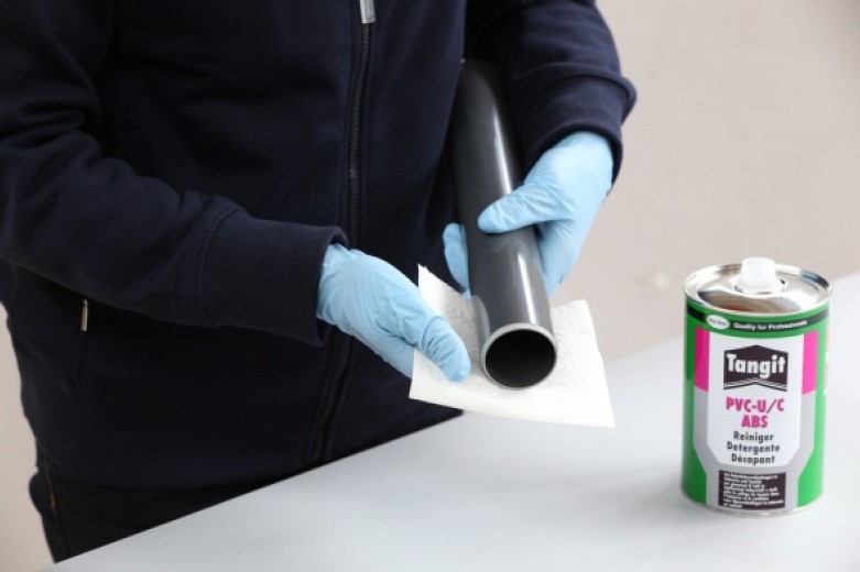 Przygotowanie rur do klejenia